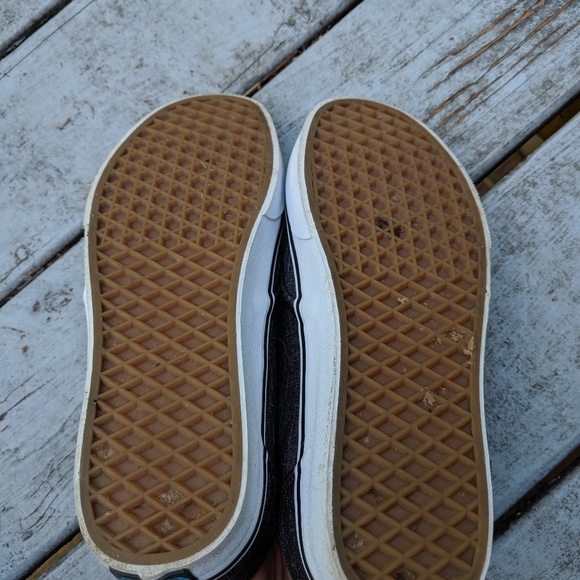 Mens Burgundy size 9 vans - Picture 2 of 4